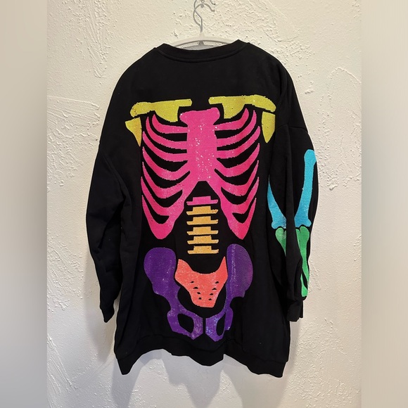 Queen Of Sparkles skeleton sweatshirt/sweater! Size XL. - Picture 2 of 2